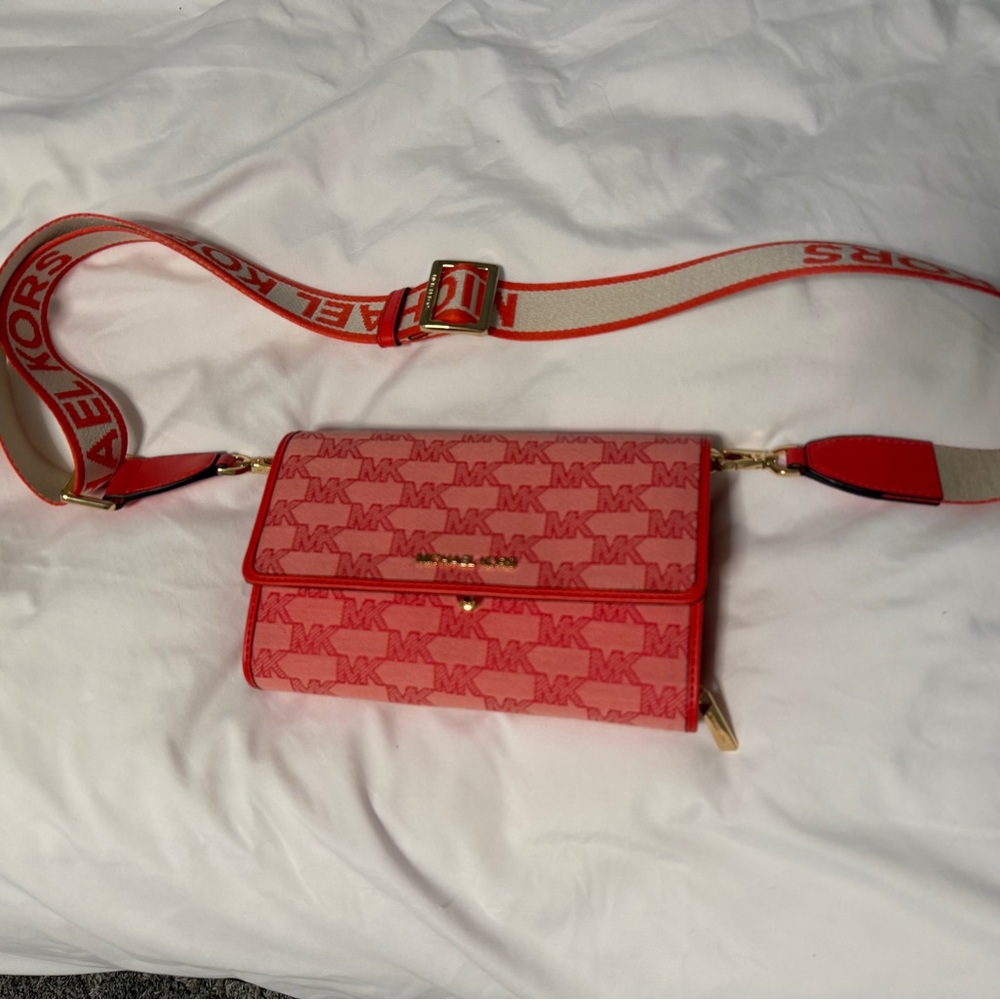 Michael Kors Pink Logo Clutch